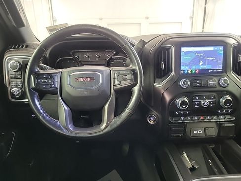Used 2022 GMC Sierra 2500 AT4 w/ AT4 Preferred Package AWD/4WD image 8
