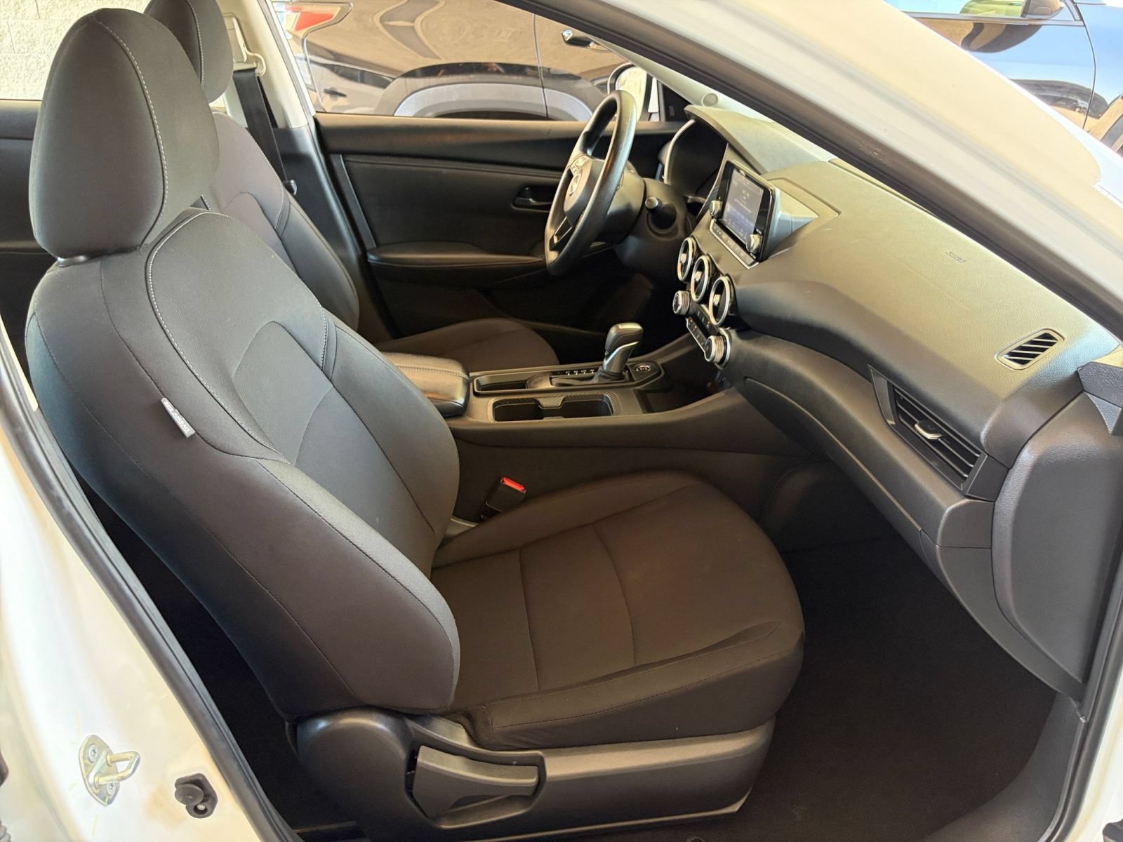 Used 2025 Nissan Sentra S FWD image 33
