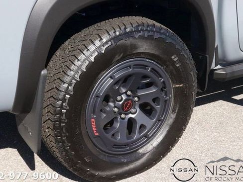 New 2025 Nissan Frontier PRO-4X w/ Pro Premium Package AWD/4WD image 7