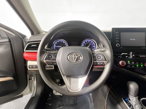 Used 2021 Toyota Camry LE w/ Convenience Package FWD image 18