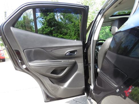 Used 2019 Buick Encore Sport Touring w/ Safety Package AWD/4WD image 18
