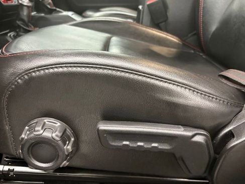 Used 2021 Jeep Wrangler Unlimited Rubicon AWD/4WD image 15