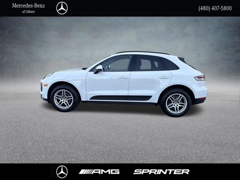 Used 2021 Porsche Macan AWD/4WD image 3