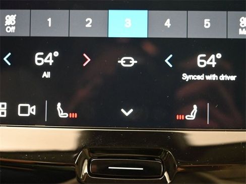 Used 2024 Volvo XC60 T8 Plus w/ Protection Package Premier image 21