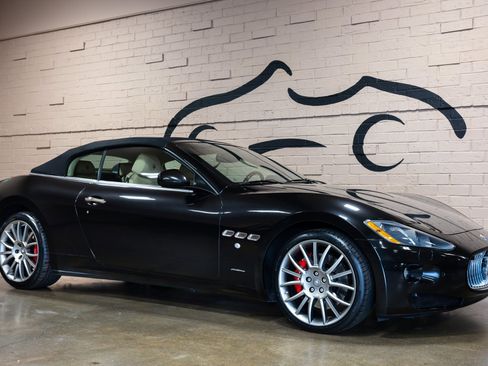 Used 2014 Maserati GranTurismo Convertible image 4