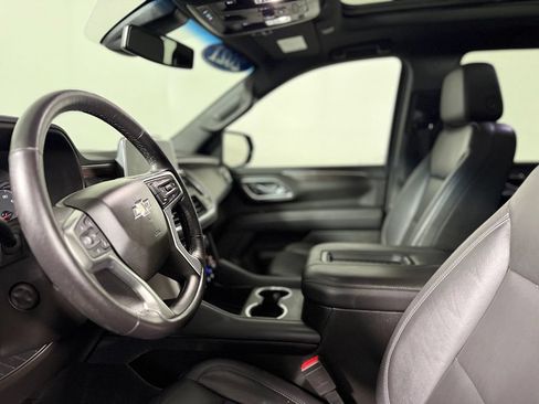 Used 2021 Chevrolet Tahoe Z71 w/ Luxury Package AWD/4WD image 21