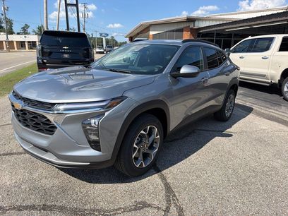 New 2026 Chevrolet Trax LT w/ Driver Confidence Package