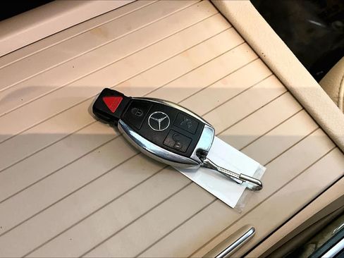 Used 2017 Mercedes-Benz GLE 350 4MATIC image 15