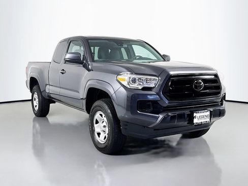 Used 2023 Toyota Tacoma SR w/ SR Convenience Package RWD image 4
