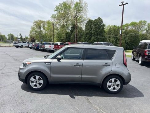 Used 2017 Kia Soul image 9