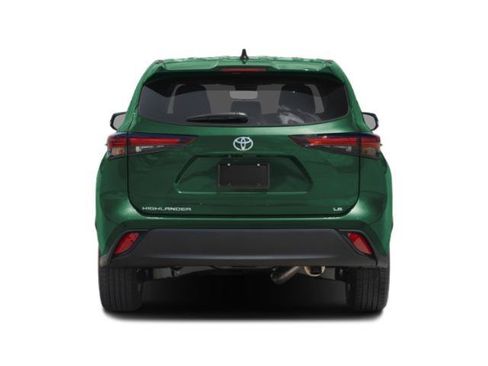 Certified 2025 Toyota Highlander LE AWD/4WD image 5