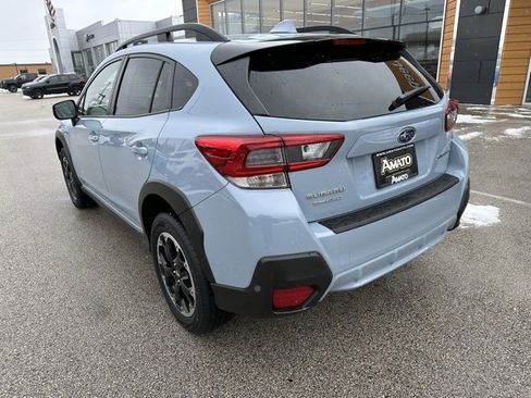 Used 2022 Subaru Crosstrek 2.0i Premium image 8
