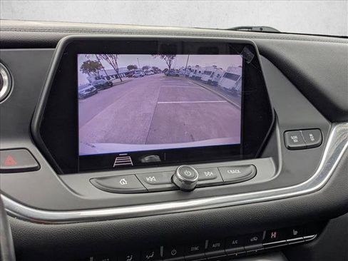 Used 2019 Chevrolet Blazer LT image 12