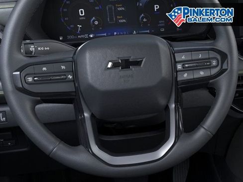 New 2026 Chevrolet Colorado ZR2 w/ Technology Package AWD/4WD image 19