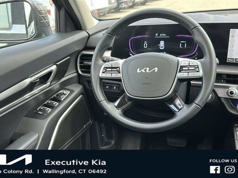 Used 2025 Kia Telluride S AWD/4WD image 25