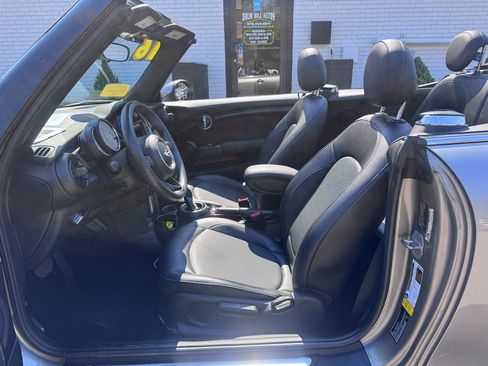 Used 2016 MINI Cooper Convertible FWD image 21