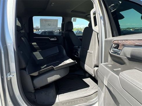 New 2026 GMC Sierra 1500 SLT w/ SLT Premium Plus Package image 30