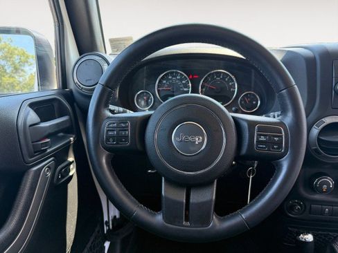 Used 2016 Jeep Wrangler Sport AWD/4WD image 8