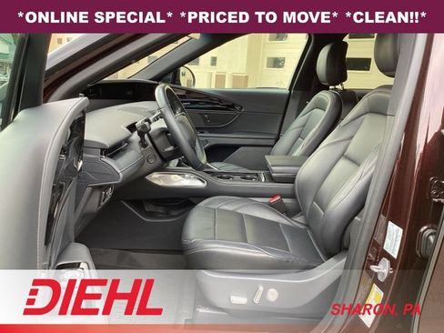 Used 2024 Lincoln Nautilus Premier w/ Jet Appearance Package AWD/4WD image 20