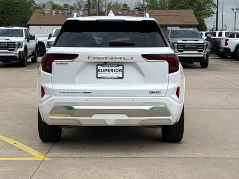 New 2026 GMC Terrain Denali image 4