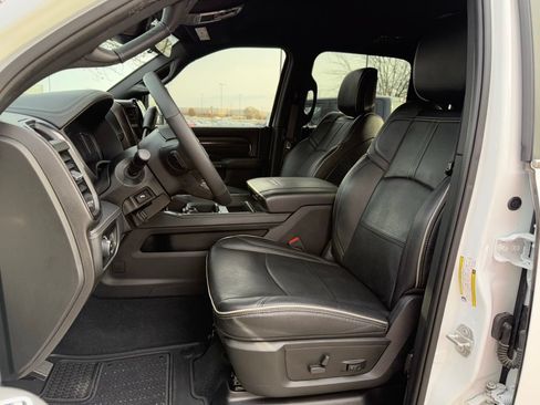 Used 2024 RAM 2500 Limited AWD/4WD image 20
