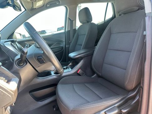 Used 2024 GMC Terrain SLE AWD/4WD image 10