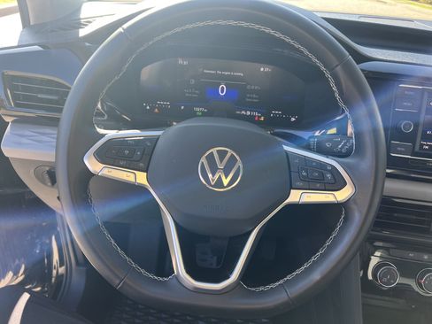 Certified 2024 Volkswagen Taos S image 17