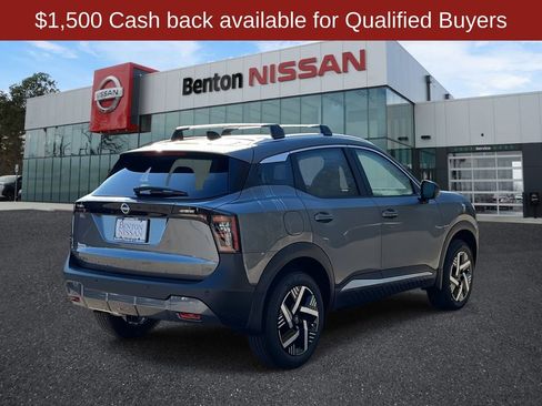 New 2026 Nissan Kicks SV w/ SV Premium Package image 4