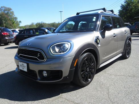 Used 2018 MINI Cooper Countryman SE image 1