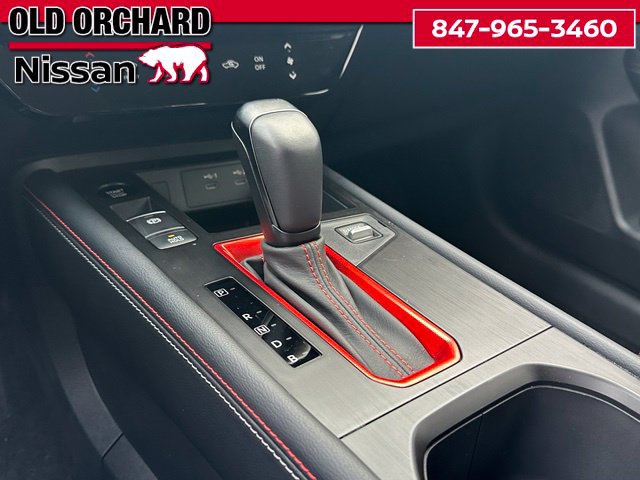 Used 2025 Nissan Kicks SR FWD image 17
