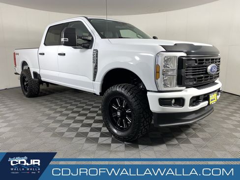 Used 2026 Ford F250 XLT AWD/4WD image 1