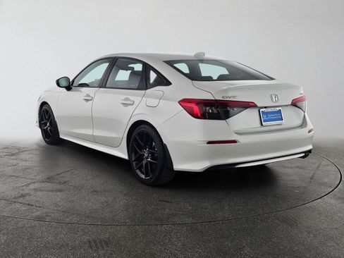 Used 2023 Honda Civic Sport image 5