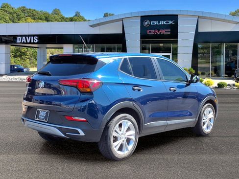Used 2022 Buick Encore GX Preferred w/ Cold Weather Comfort Package FWD image 4