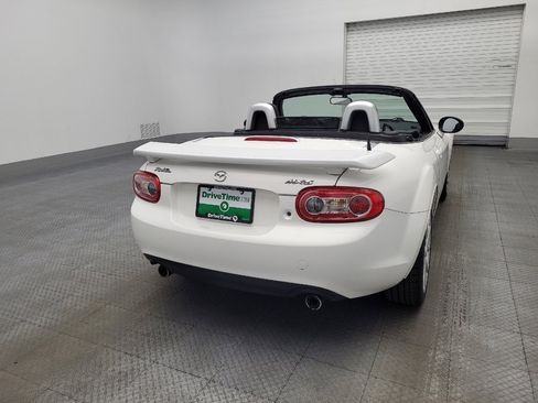 Used 2015 MAZDA MX-5 Miata Sport image 7