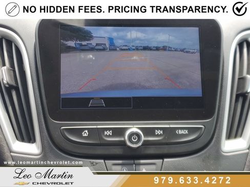 Used 2024 Chevrolet Malibu LT FWD image 24