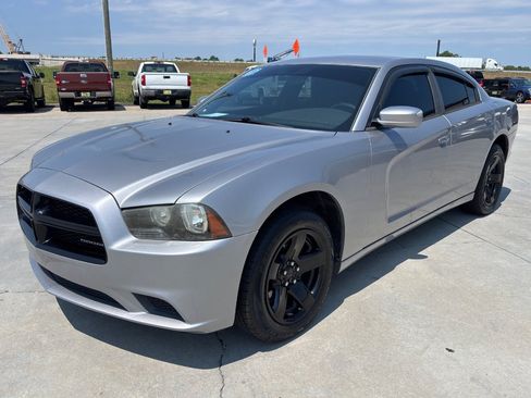 Used 2011 Dodge Charger Police RWD image 9