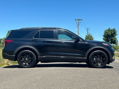 Used 2023 Ford Explorer ST-Line w/ Class IV Trailer Tow Package