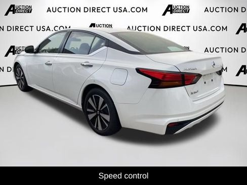 Used 2022 Nissan Altima 2.5 SV FWD image 14