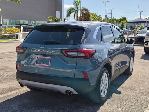Used 2023 Ford Escape Active w/ Tech Pack #2 FWD image 5