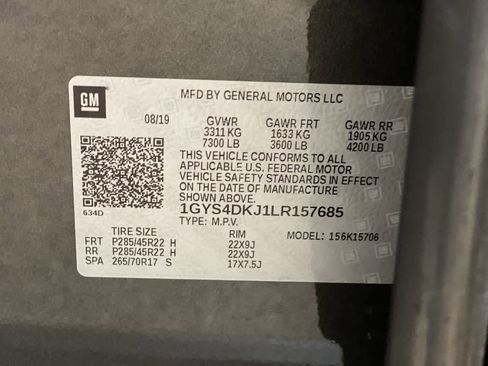 Used 2020 Cadillac Escalade Platinum image 31