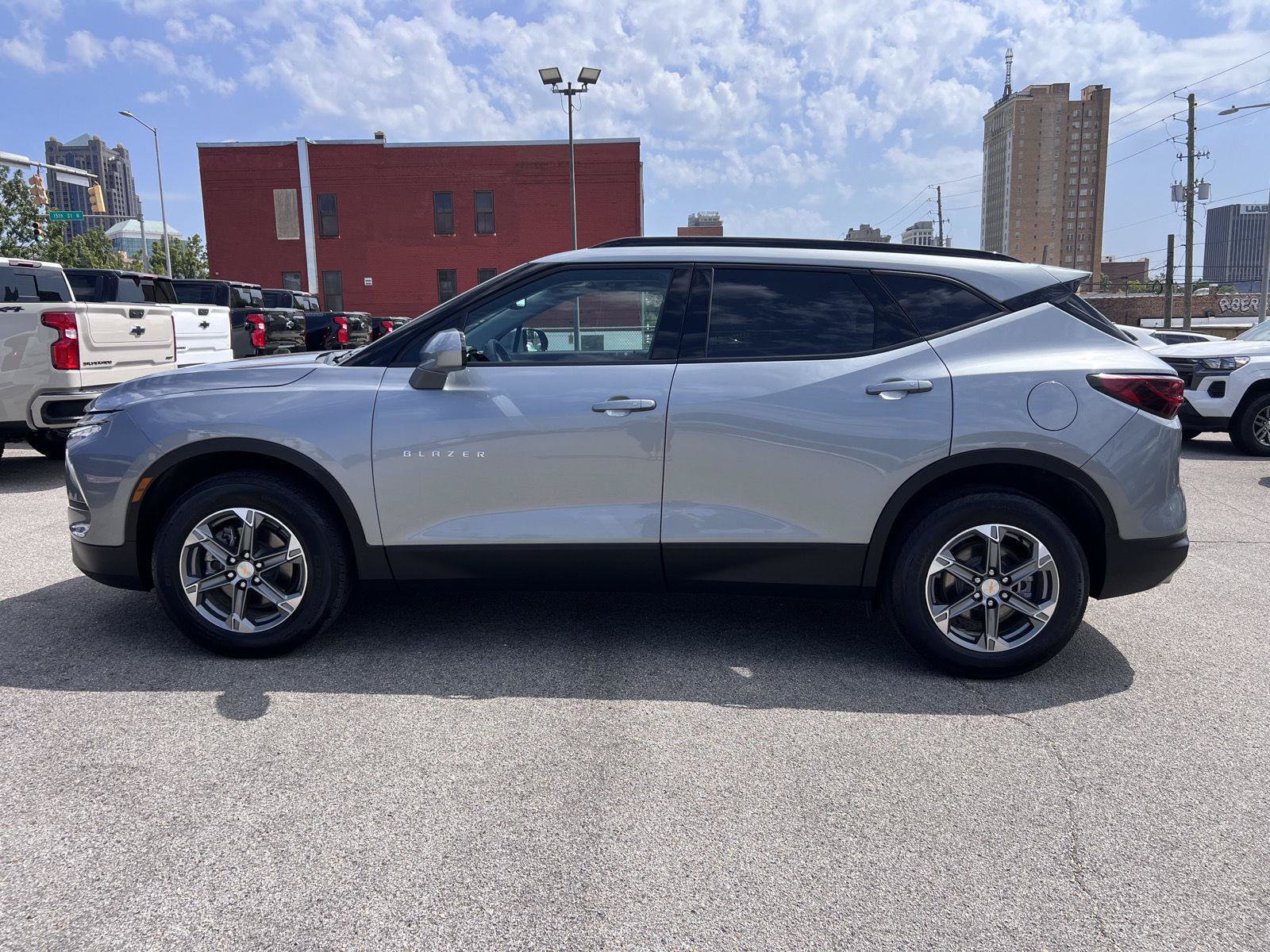 Used 2024 Chevrolet Blazer LT w/ Convenience Package FWD image 29