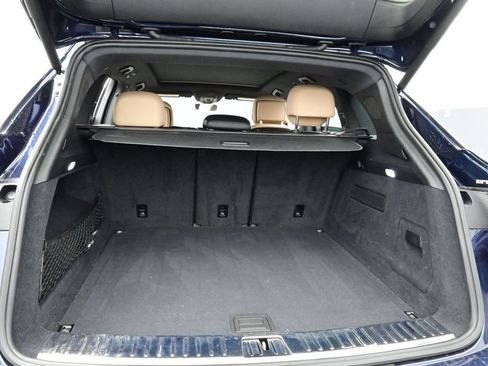 Certified 2024 Porsche Cayenne AWD/4WD image 15