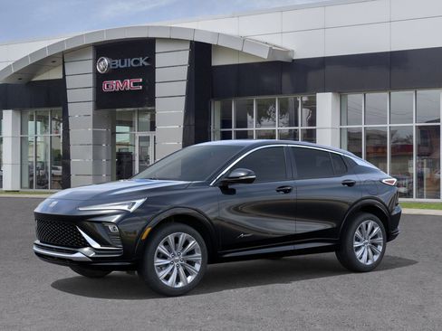 New 2026 Buick Envista Avenir image 2