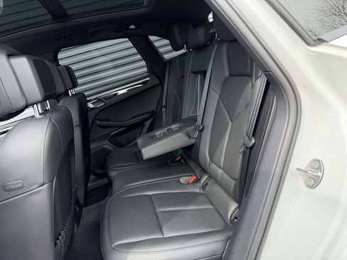 Certified 2021 Porsche Macan AWD/4WD image 17