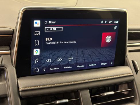 Used 2022 GMC Yukon AT4 AWD/4WD image 29
