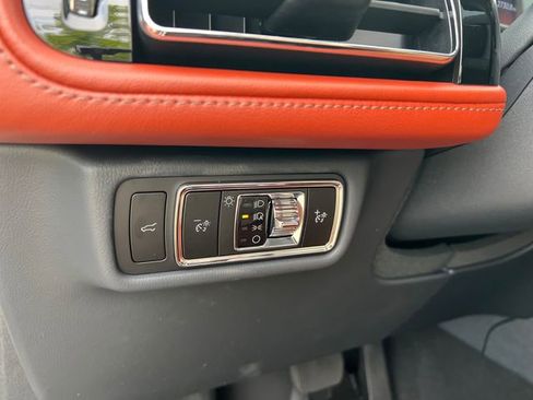New 2026 Lincoln Aviator Reserve AWD/4WD image 36