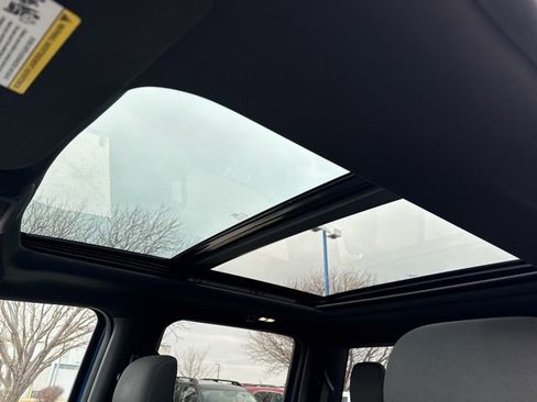 Used 2015 Ford F150 XLT w/ Equipment Group 302A Luxury image 19