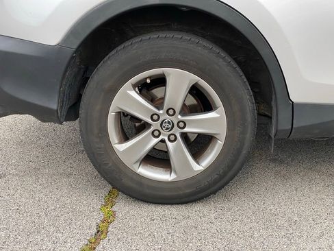 Used 2015 Toyota RAV4 XLE image 9