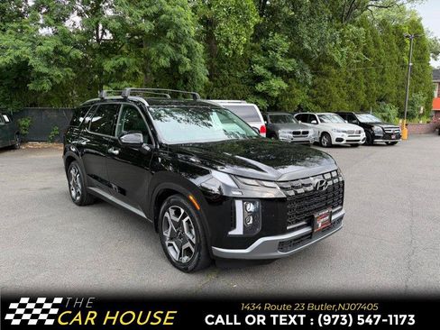 Used 2023 Hyundai Palisade Limited AWD/4WD image 9