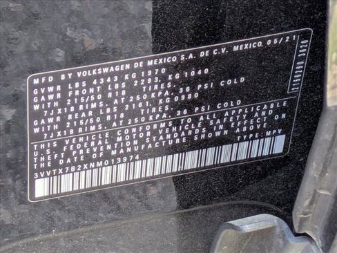 Used 2022 Volkswagen Taos SE image 15